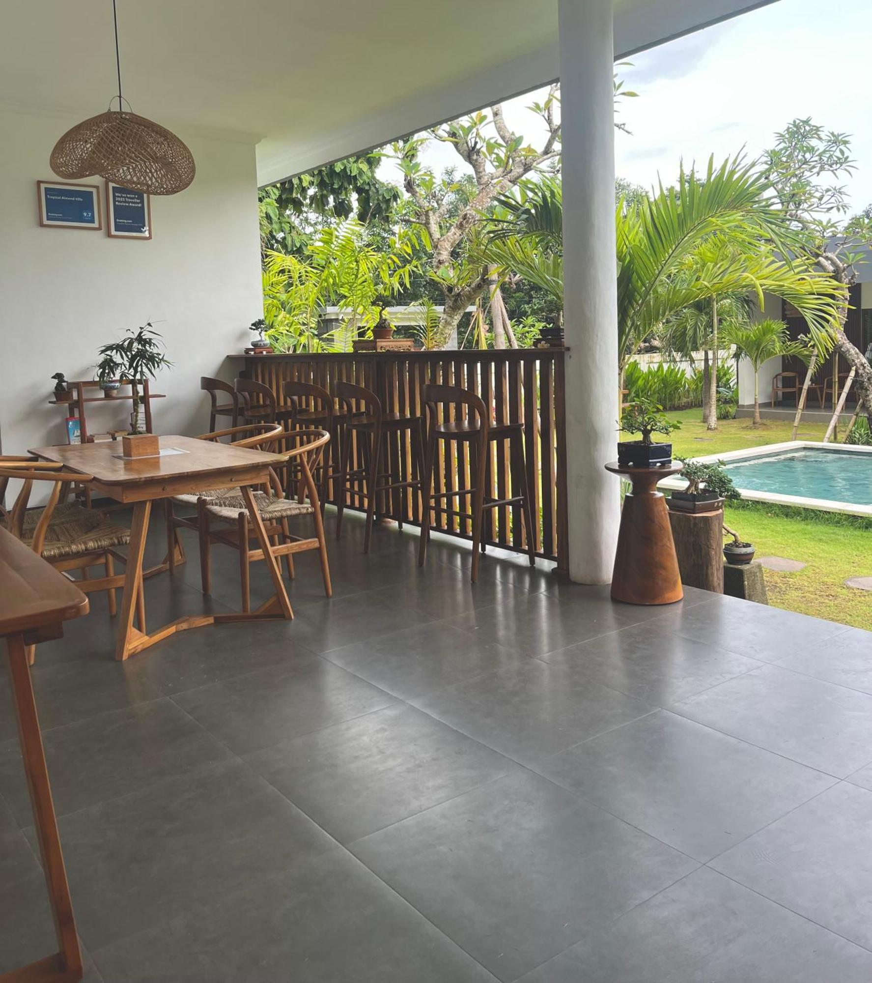 Tropical Almond Villa Uluwatu  Ngoại thất bức ảnh