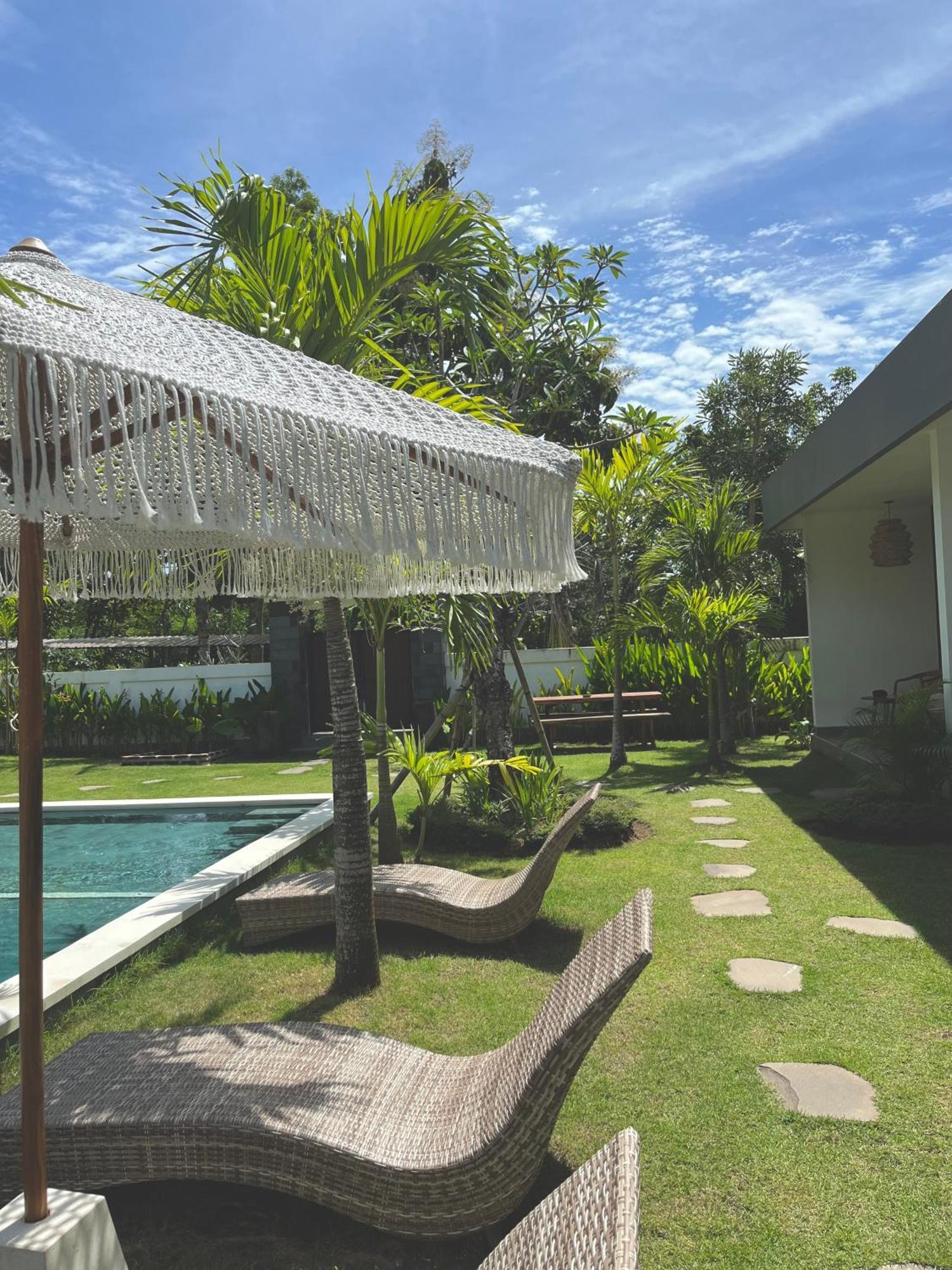 Tropical Almond Villa Uluwatu  Ngoại thất bức ảnh